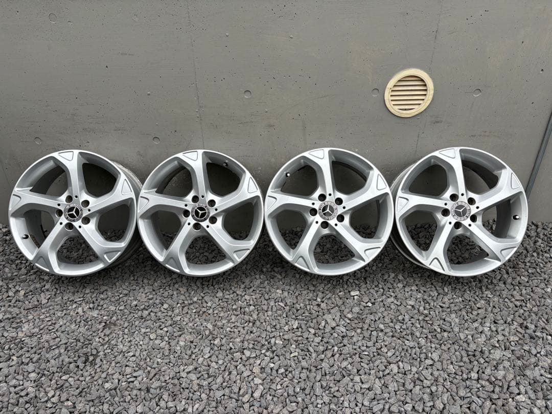 専用冬タイヤセット❗️ベンツGLA X156純正18インチアルミホイール