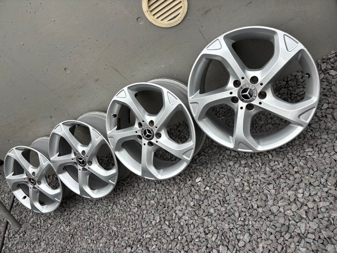 専用冬タイヤセット❗️ベンツGLA X156純正18インチアルミホイール