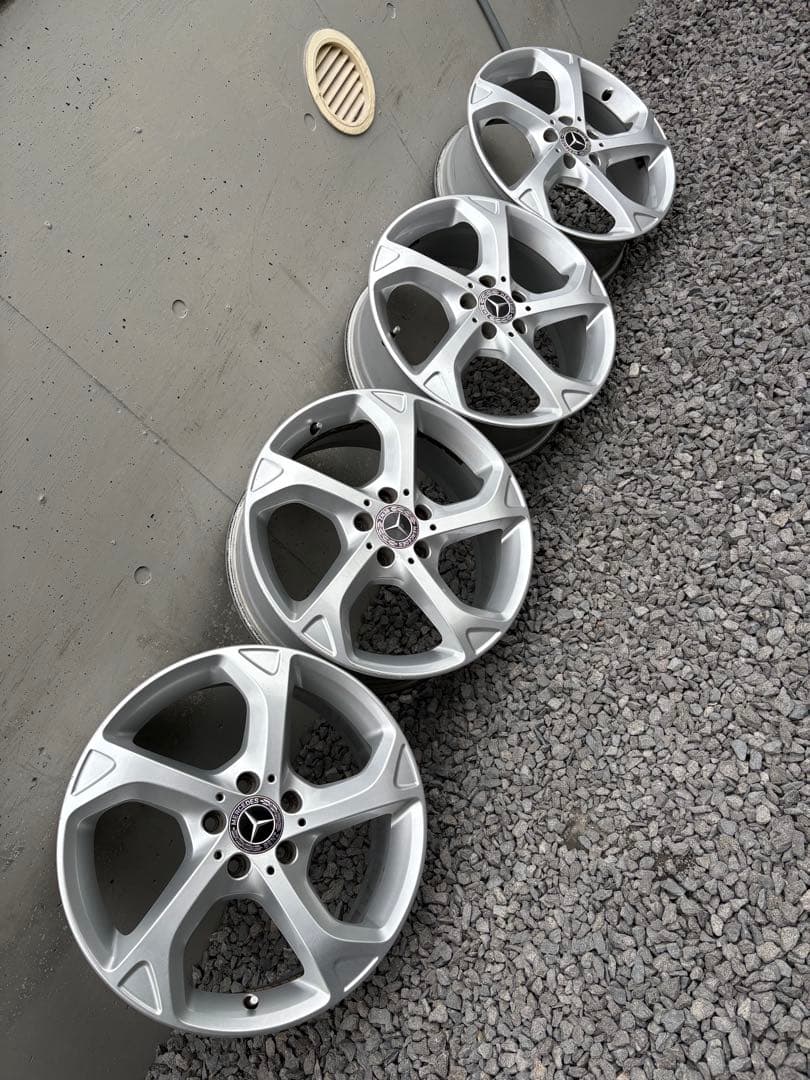 専用冬タイヤセット❗️ベンツGLA X156純正18インチアルミホイール