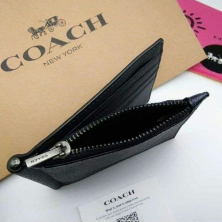 新品　COACH　マネークリップ　折り財布　メンズ　人気の小銭入れ付き