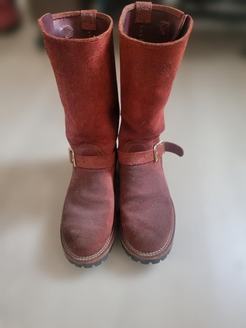 赤 スエード エンジニアブーツ ミドルカット