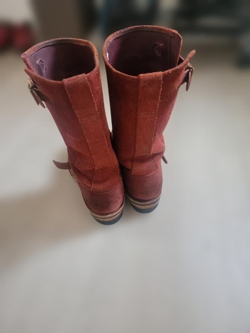 赤 スエード エンジニアブーツ ミドルカット