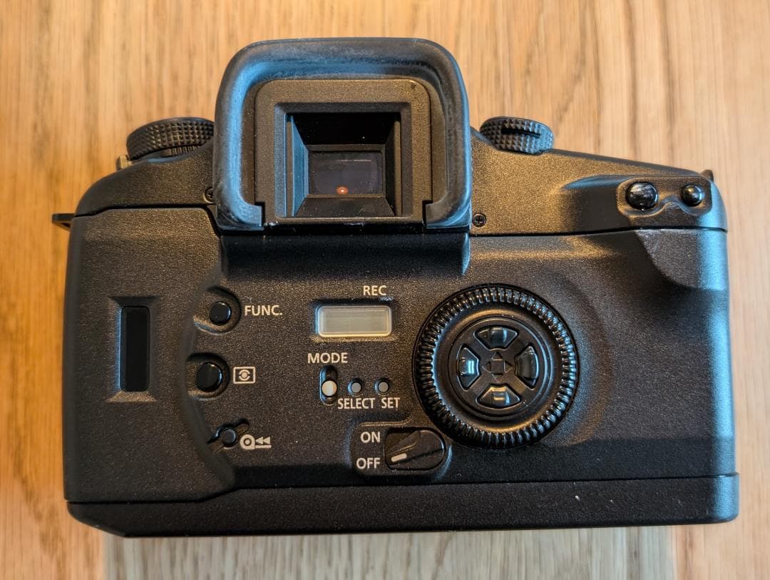 Canon EOS 7 一眼レフカメラ ボディ おまけつき キヤノン