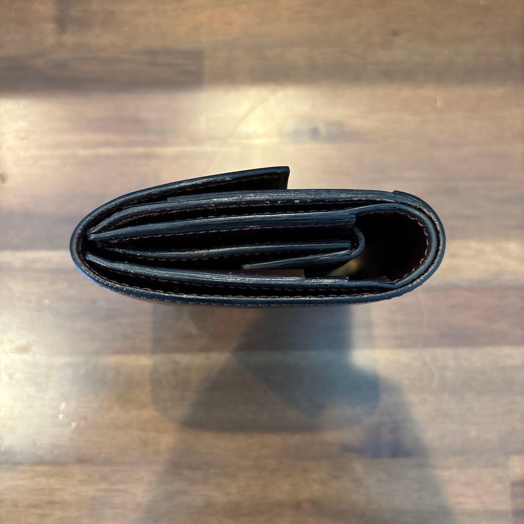 万双 ダブルホーウィン 被せ型財布