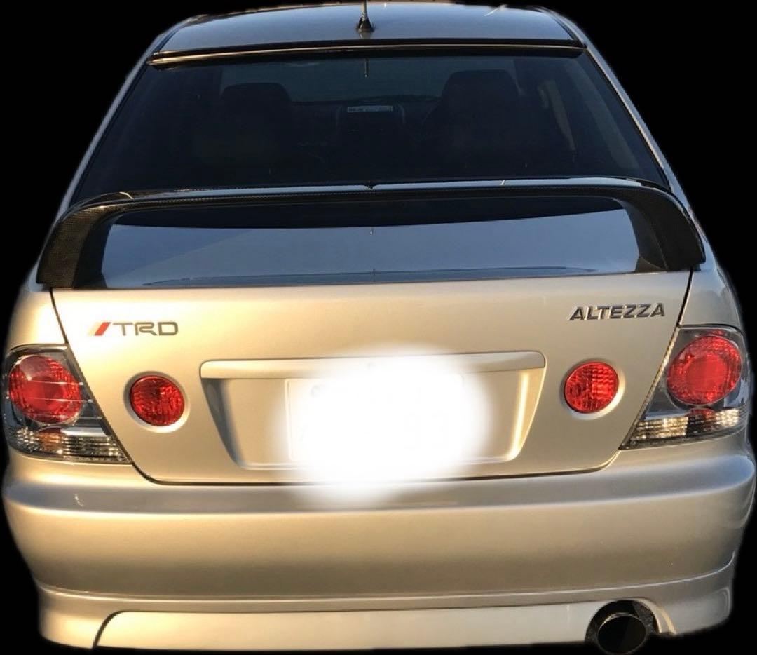 アルテッツァ純正 ウイング カーボン