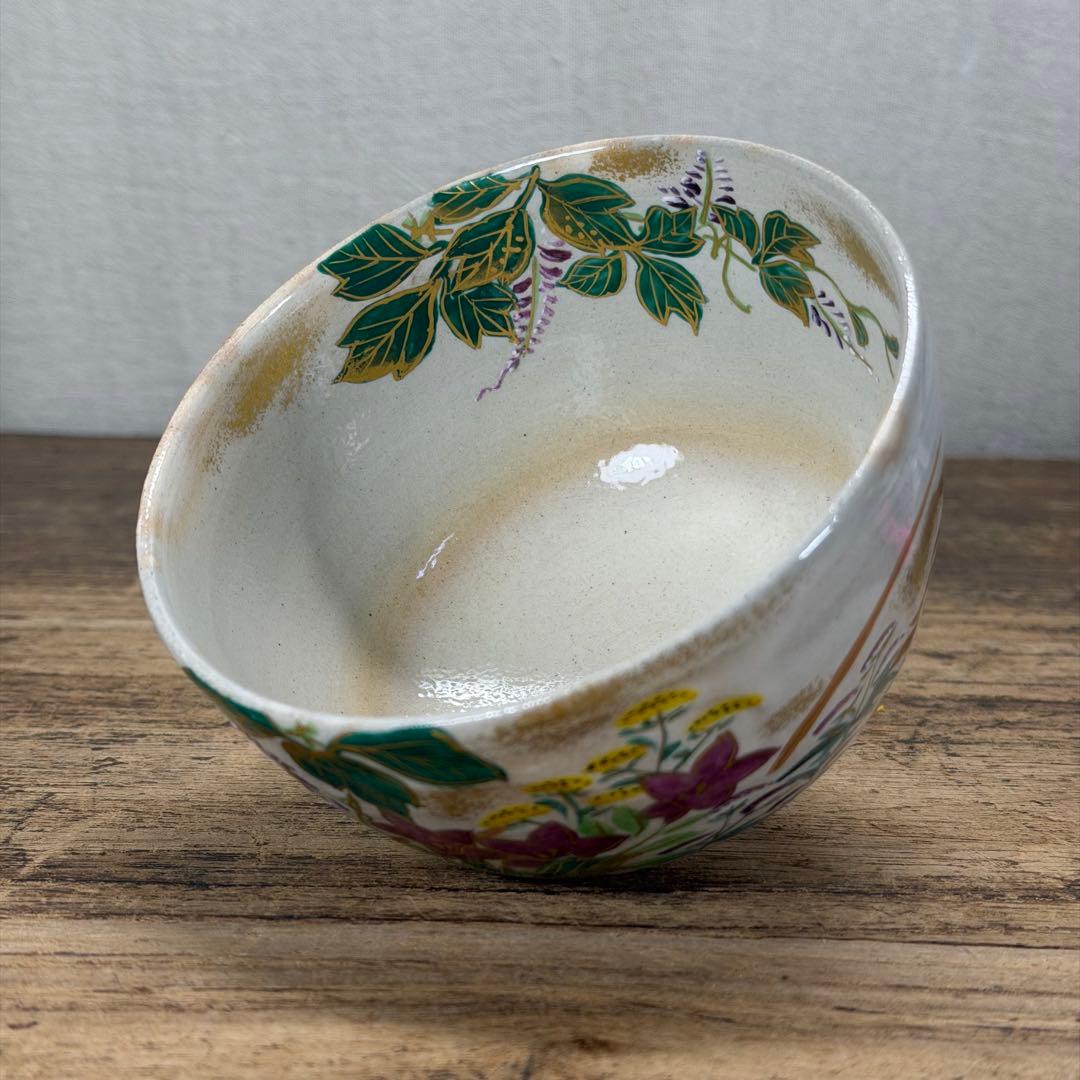 a784 送料込 色絵秋の七草 花房美峰造 在銘 四方桟共箱 茶道具 抹茶碗