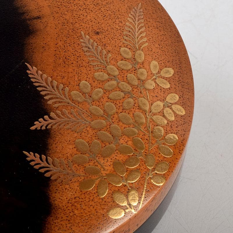 茶道具　輪島塗　北浜宗貴作　黒柿　螺鈿装飾　萩に鈴虫蒔絵　香合　共箱　V9157