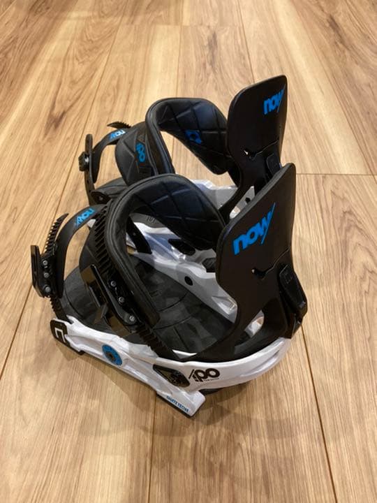 ※【美品】NOW (ナウ) ビンディング