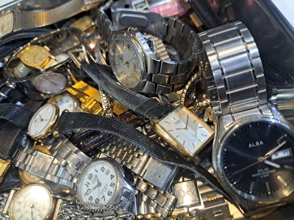 t*e様 遺品整理 ジャンク時計まとめ売り 約1.3kg
