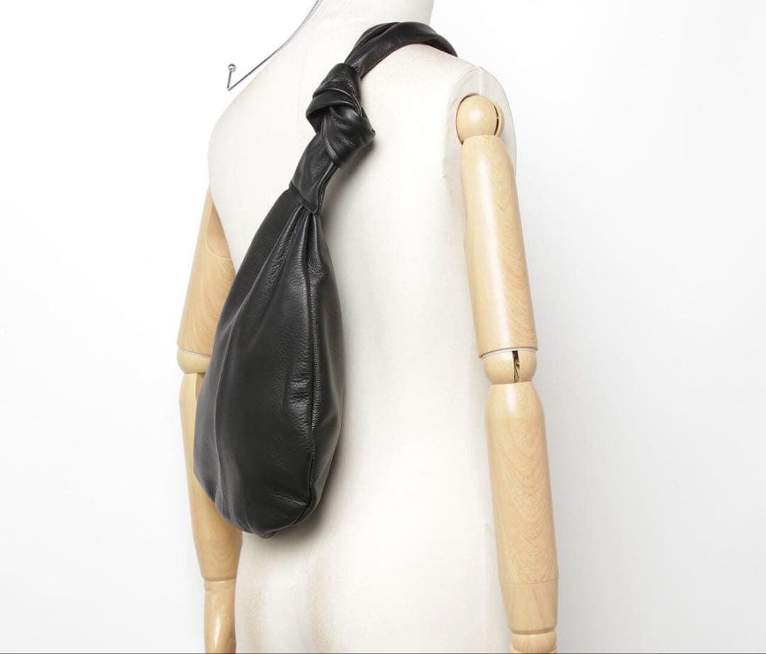 POMTATA ポンタタ CANDY BODY BAG