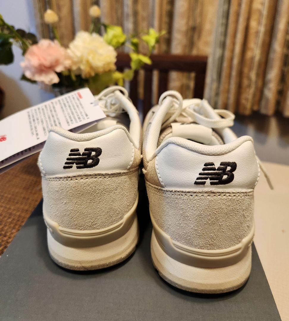 ニューバランス WL996V2　24.5