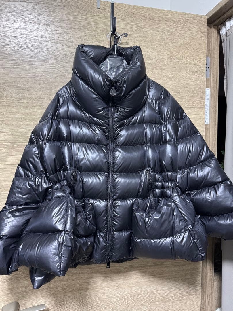 売り切り最終価格‼️モンクレール　CHALAINポンチョ　サイズ0