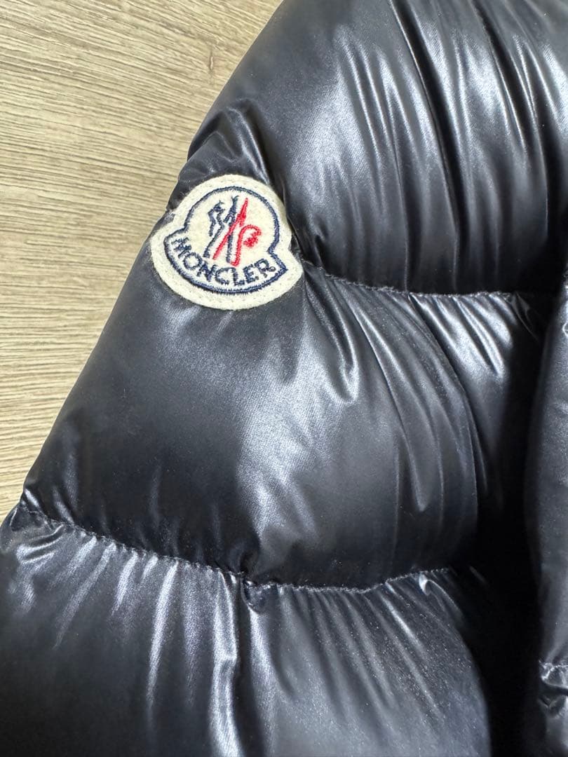 売り切り最終価格‼️モンクレール　CHALAINポンチョ　サイズ0