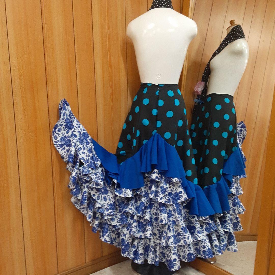 フラメンコ衣装　☆ファルダのみ　＊青/黒/白地青バラ柄フリルファルダ