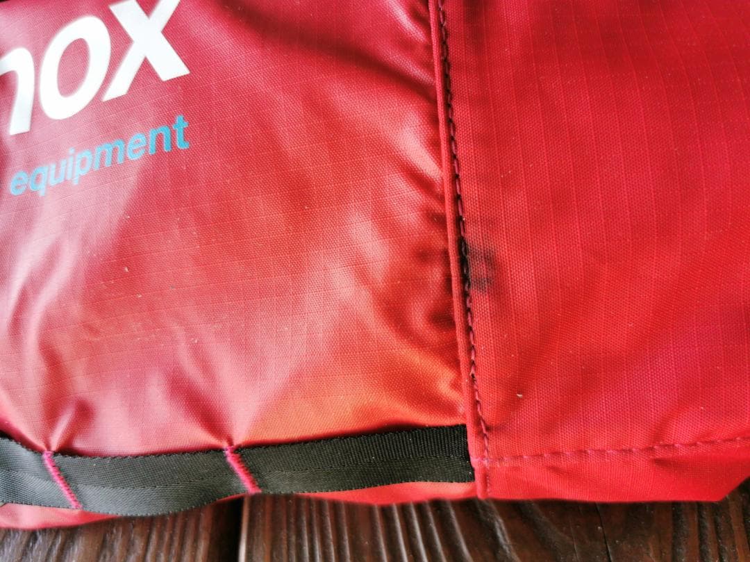 【中古美品】Helinoxヘリノックス テーブルワン レッド 正規品・屋外未使用