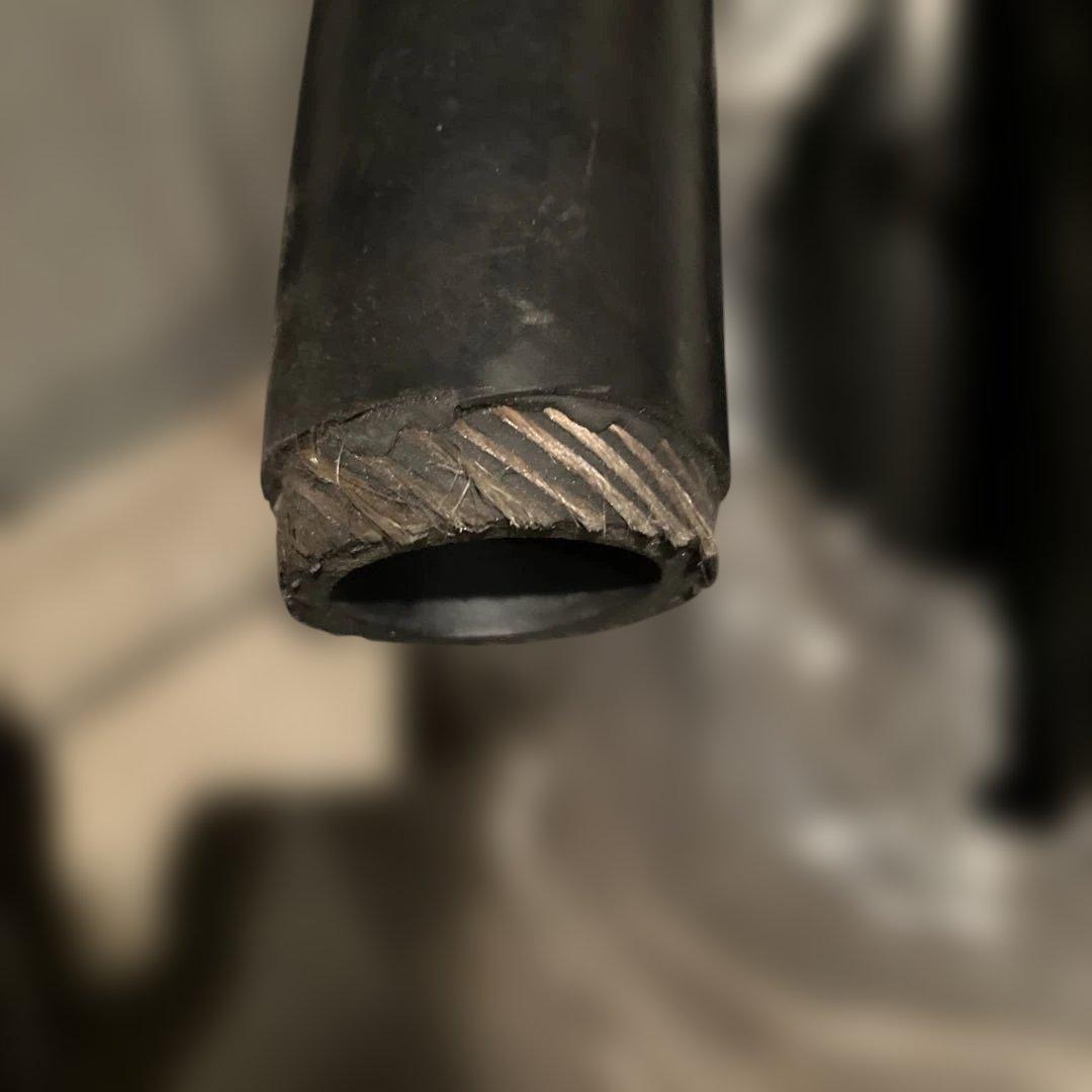 十川ゴム　一般油圧配管用ホース　Ｆ-15　定尺品　25径×約20ｍ　ガソリン