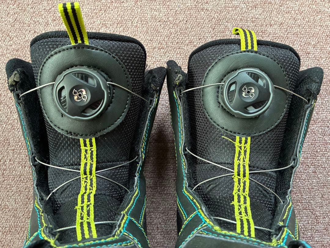 K2 キッズスノーボード3点セット