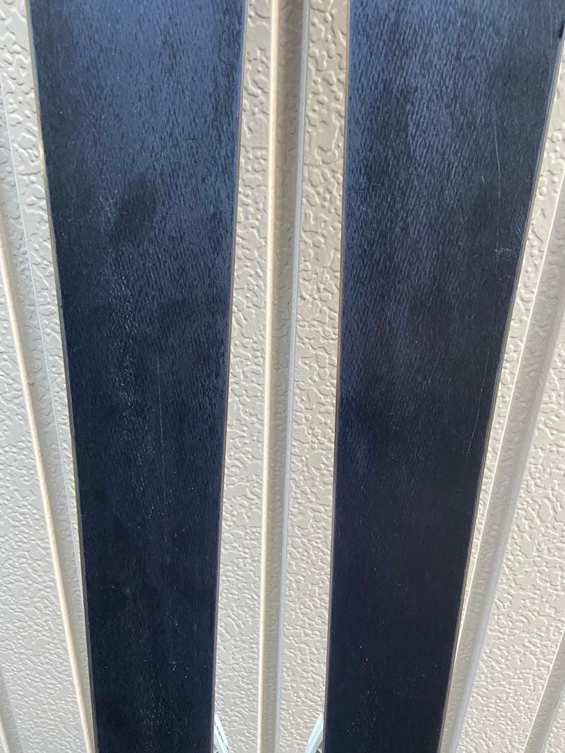 ATOMIC アトミック スキー板　155cm ストック付き　ビンディング