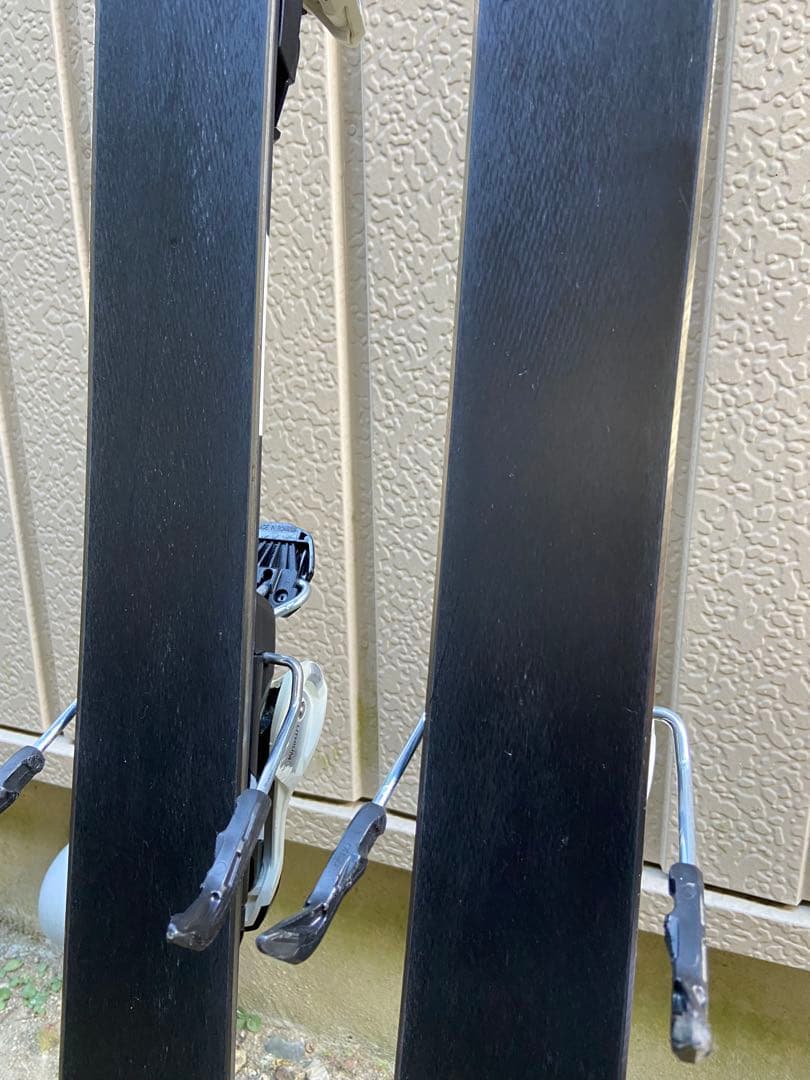 ATOMIC アトミック スキー板　155cm ストック付き　ビンディング