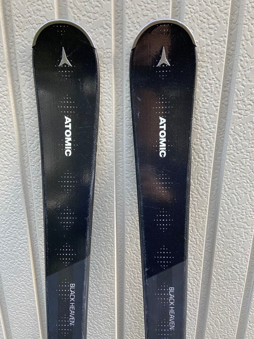 ATOMIC アトミック スキー板　155cm ストック付き　ビンディング
