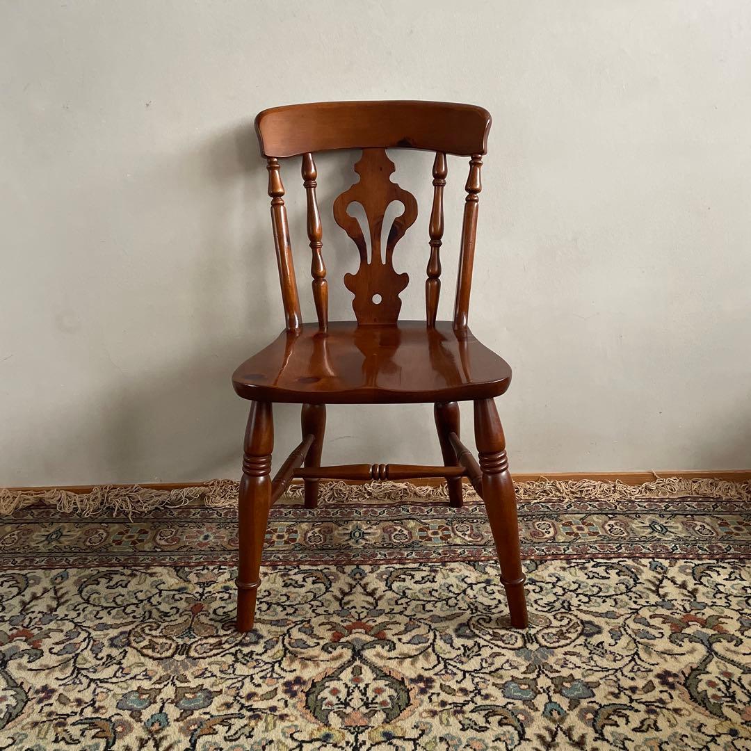 ② コスガ家具　ウィンザーチェア　パイン材　ダイニングチェア