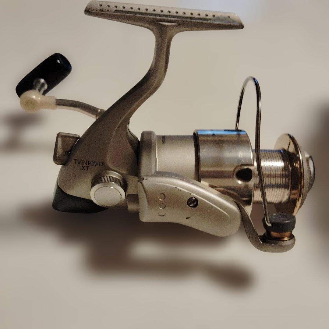 値下げ☆シマノ TWIN POWER XT 4000H スピニングリール