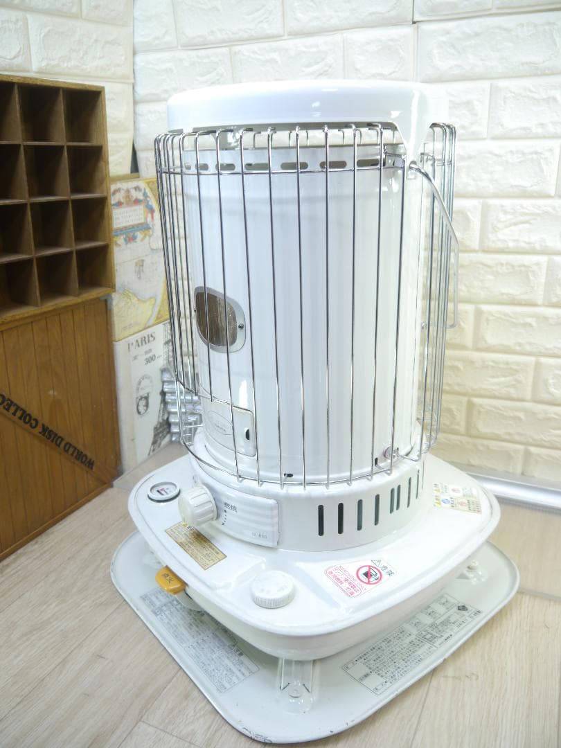 2014年◆送料無料◆　コロナ　石油ストーブ ホワイト