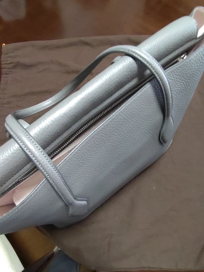 TOD'S グレー レザー トートバッグ