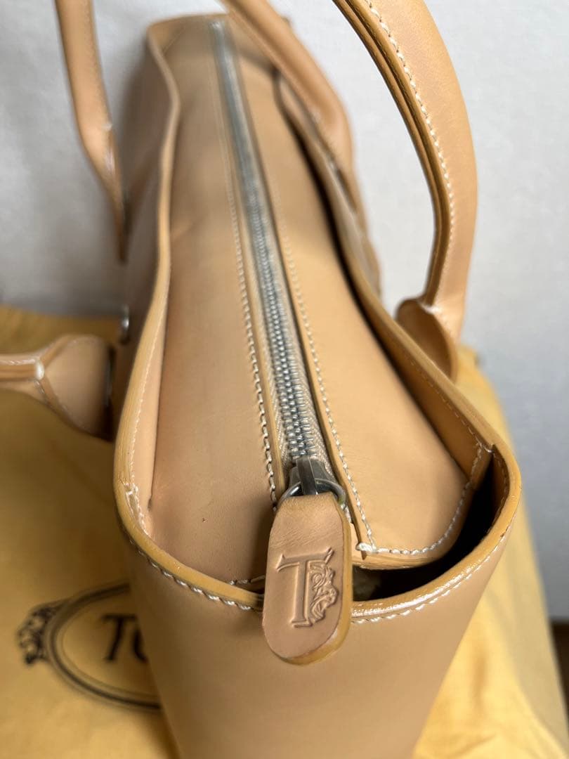 Tod’s トッズ バッグ レザー ビジネス