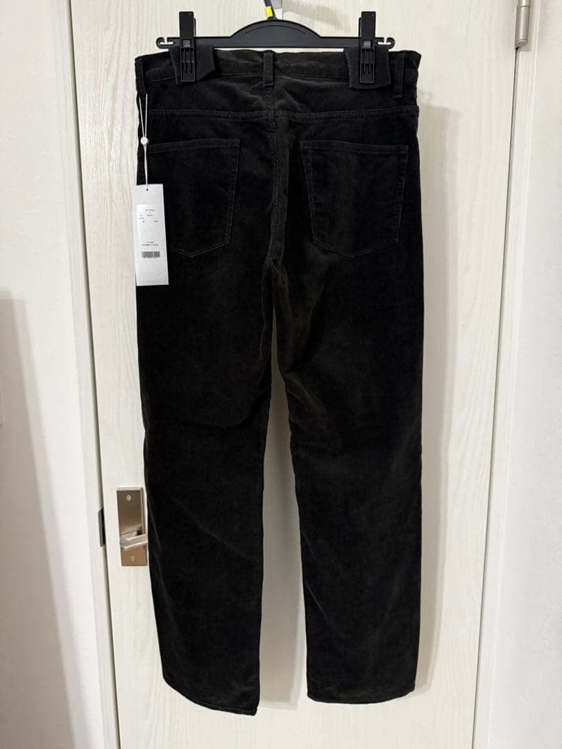 新品 comoli コーデュロイ5pパンツ B01-03020 サイズ2