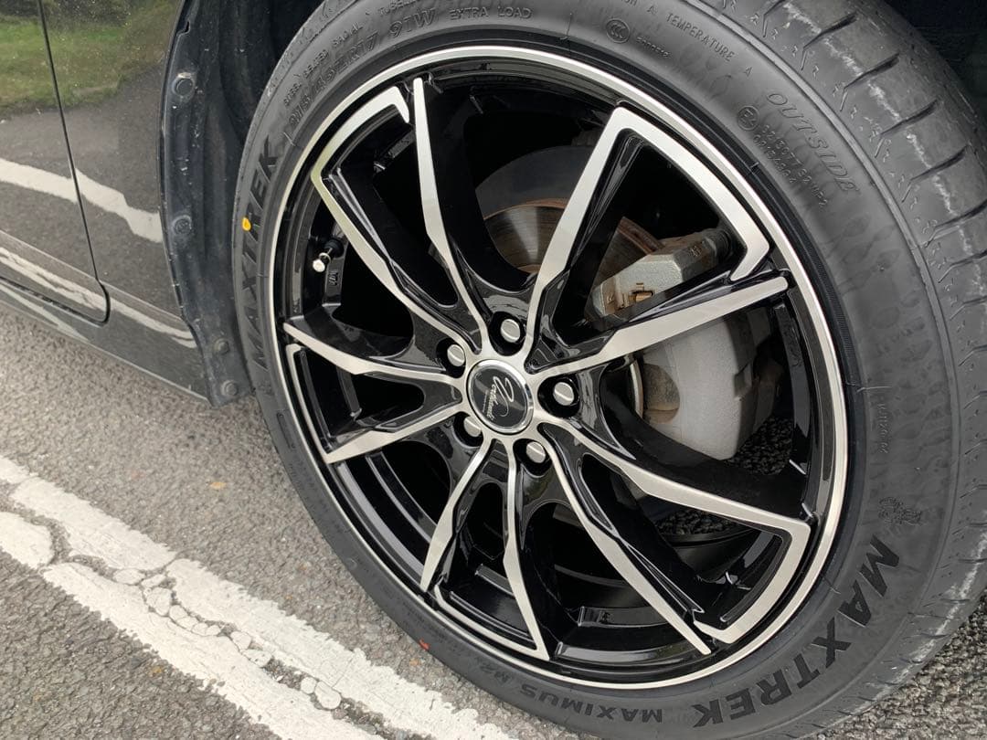 Verthandi 17インチホイール