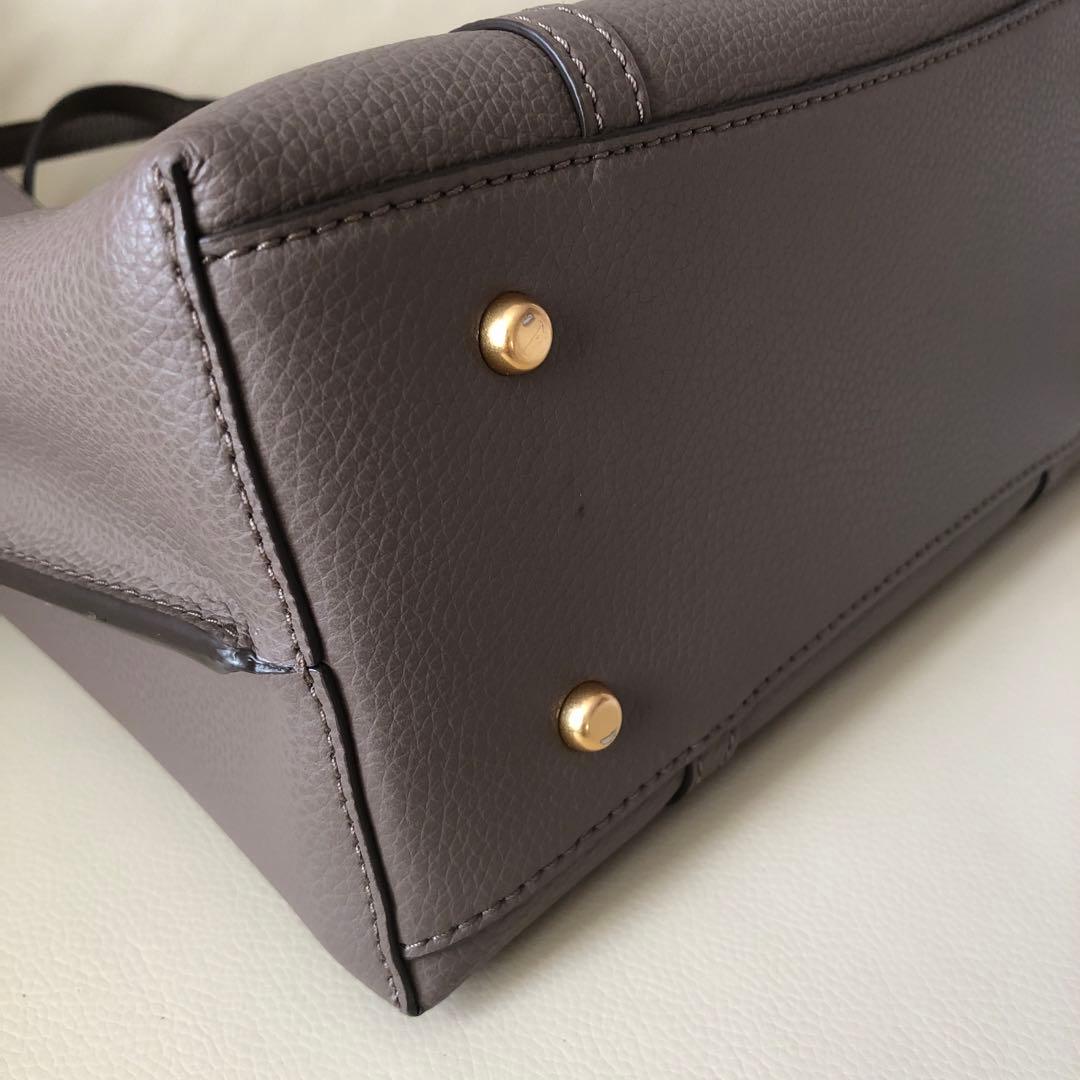 おしゃれ✨トリーバーチ　ペリー　ショルダーバッグ　レザー　本革