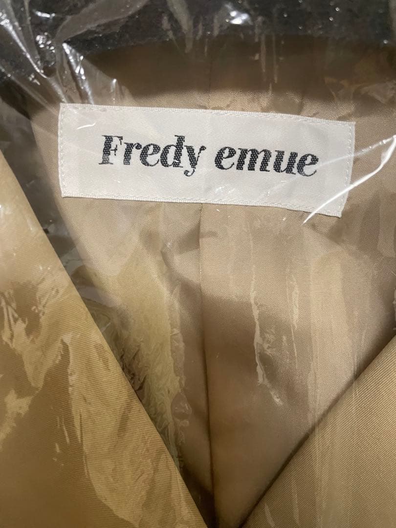 【meme】freddy emue ボリュームトレンチコート サイズ38