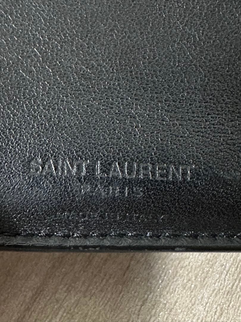 ※2026/01/04〜配送可能　SAINT LAURENT 財布　クロコ型押し