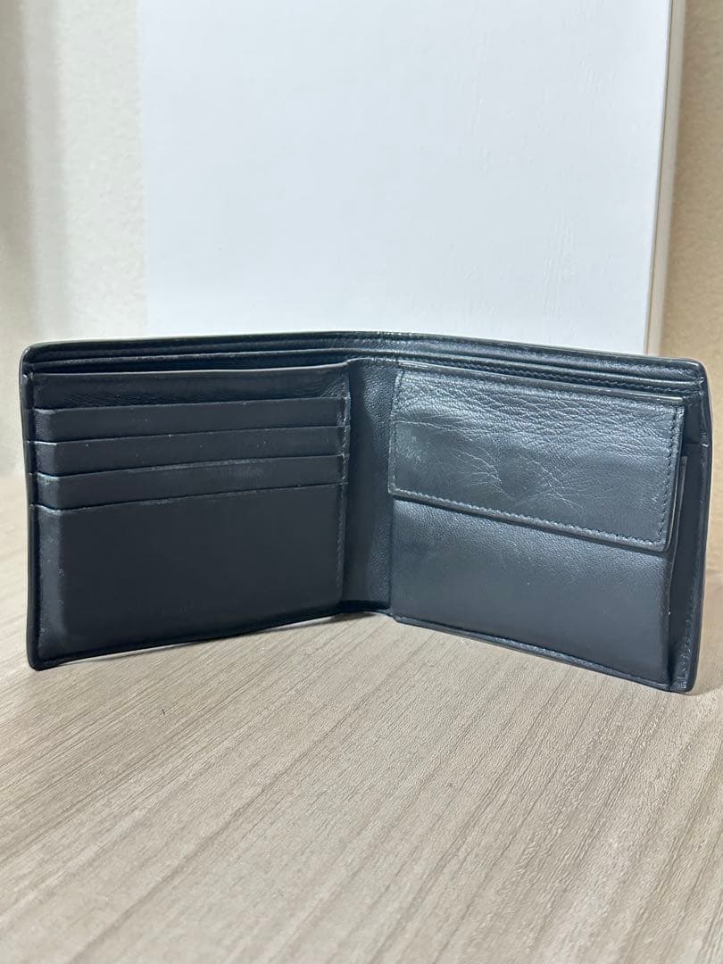 ※2026/01/04〜配送可能　SAINT LAURENT 財布　クロコ型押し