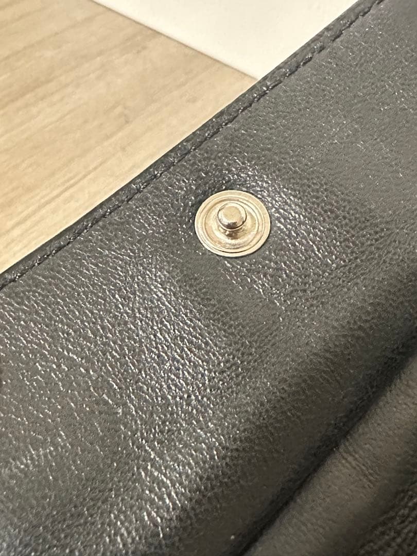 ※2026/01/04〜配送可能　SAINT LAURENT 財布　クロコ型押し