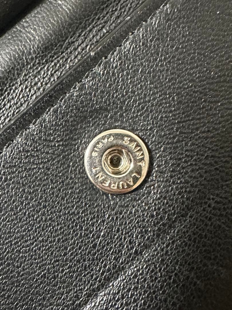 ※2026/01/04〜配送可能　SAINT LAURENT 財布　クロコ型押し