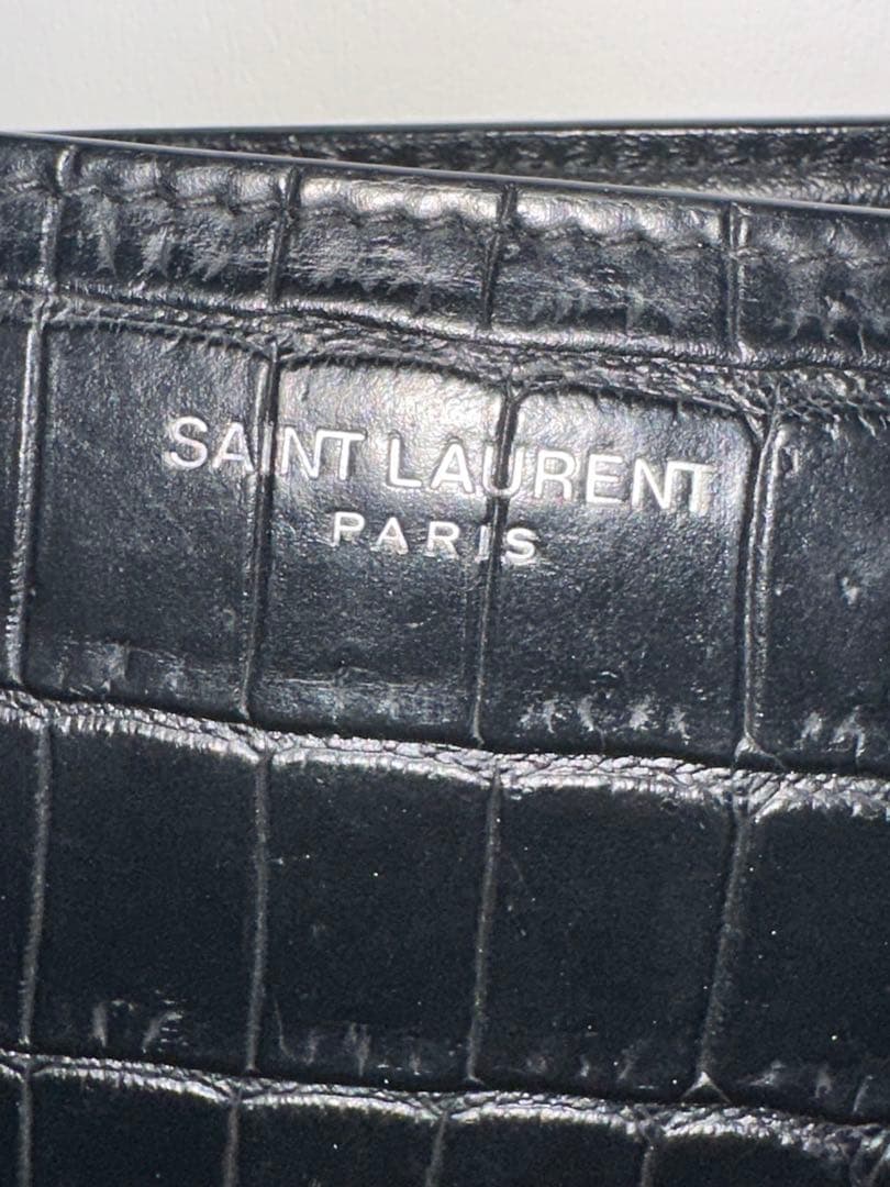 ※2026/01/04〜配送可能　SAINT LAURENT 財布　クロコ型押し