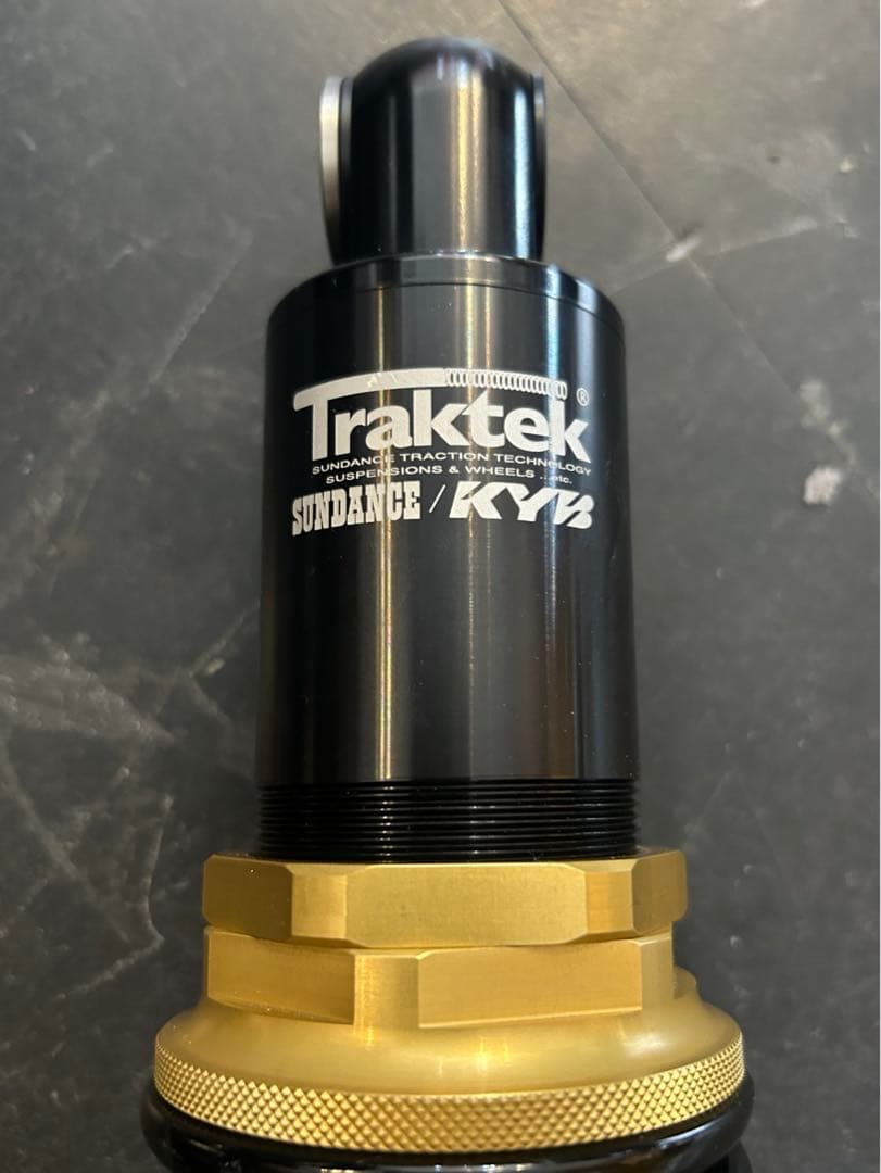 サンダンス/KYBトラックテック ロードホールダーリアショック　ダイナ　ハーレー