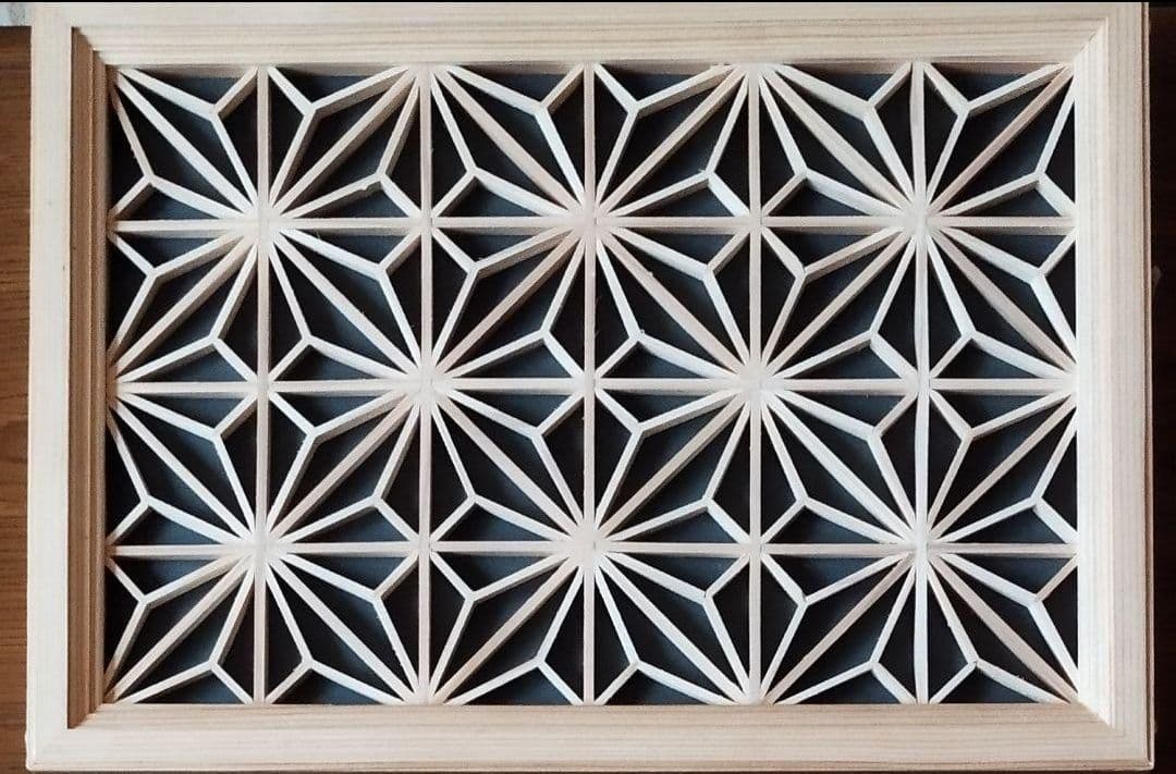 117 麻の葉組子入り　２枚一組　木製額縁