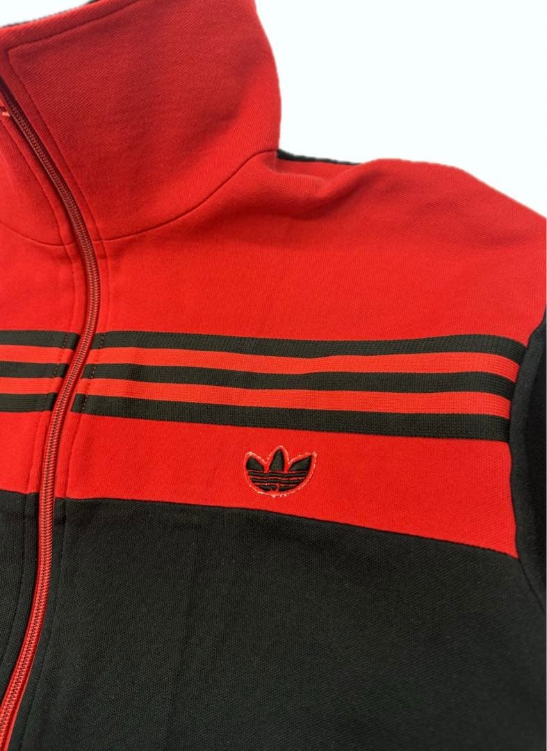 K*i様 【70s】アディダス 黒赤 ジャージ 西ドイツ製 デサント adida