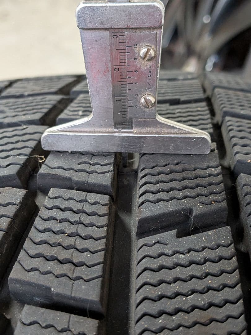 アバルトホイールスタッドレスタイヤ付