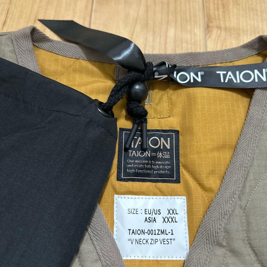 新品タグ付き　タイオン　TAION Vネック キルティングダウンベスト 収納袋
