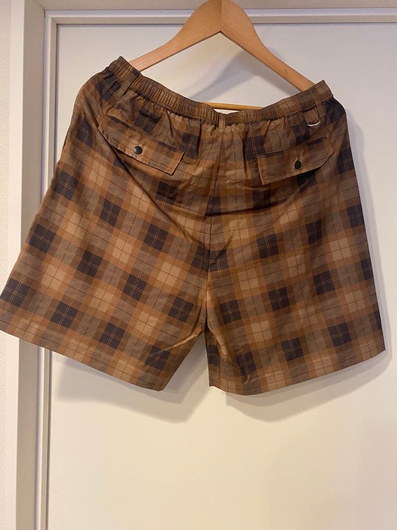 【新品未使用】NAAFY ゴルフウェアセット(ハーフジップシャツ＋ショートパンツ