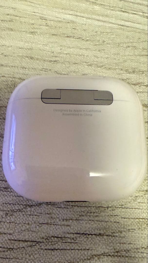 Apple AirPods 4 アクティブノイズ キャンセリング搭載＋ケース