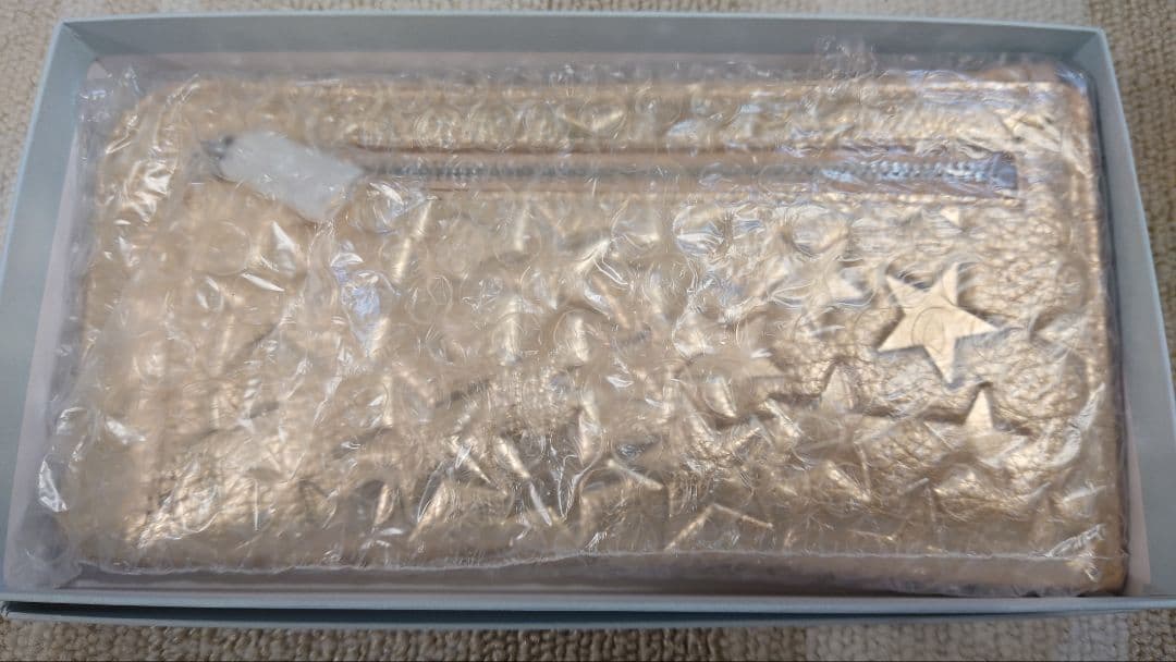 SALON DI ALFURD 星型エンボス長財布 ゴールド