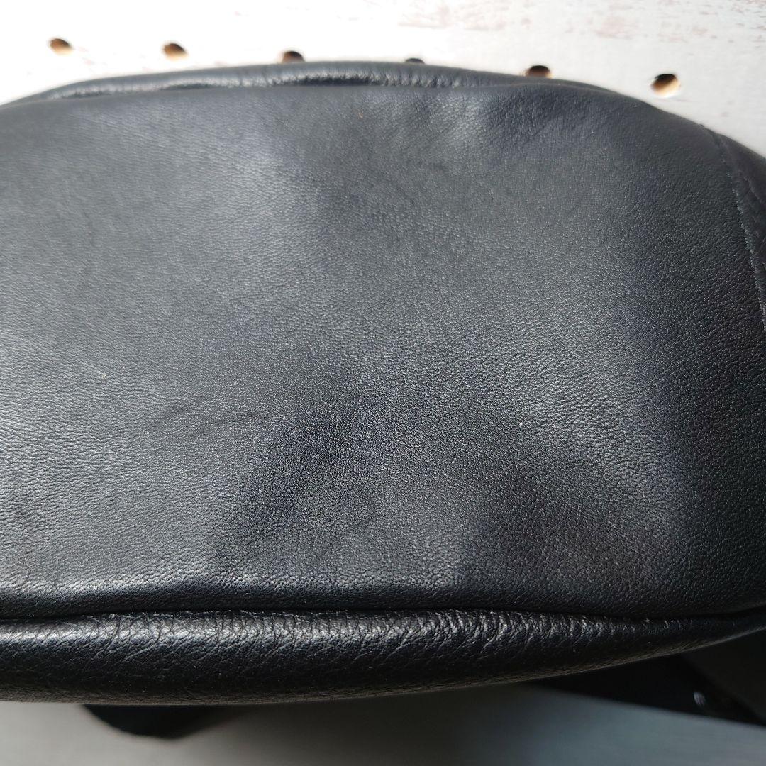 russetラシット ソフトレザーラウンドショルダーバッグ