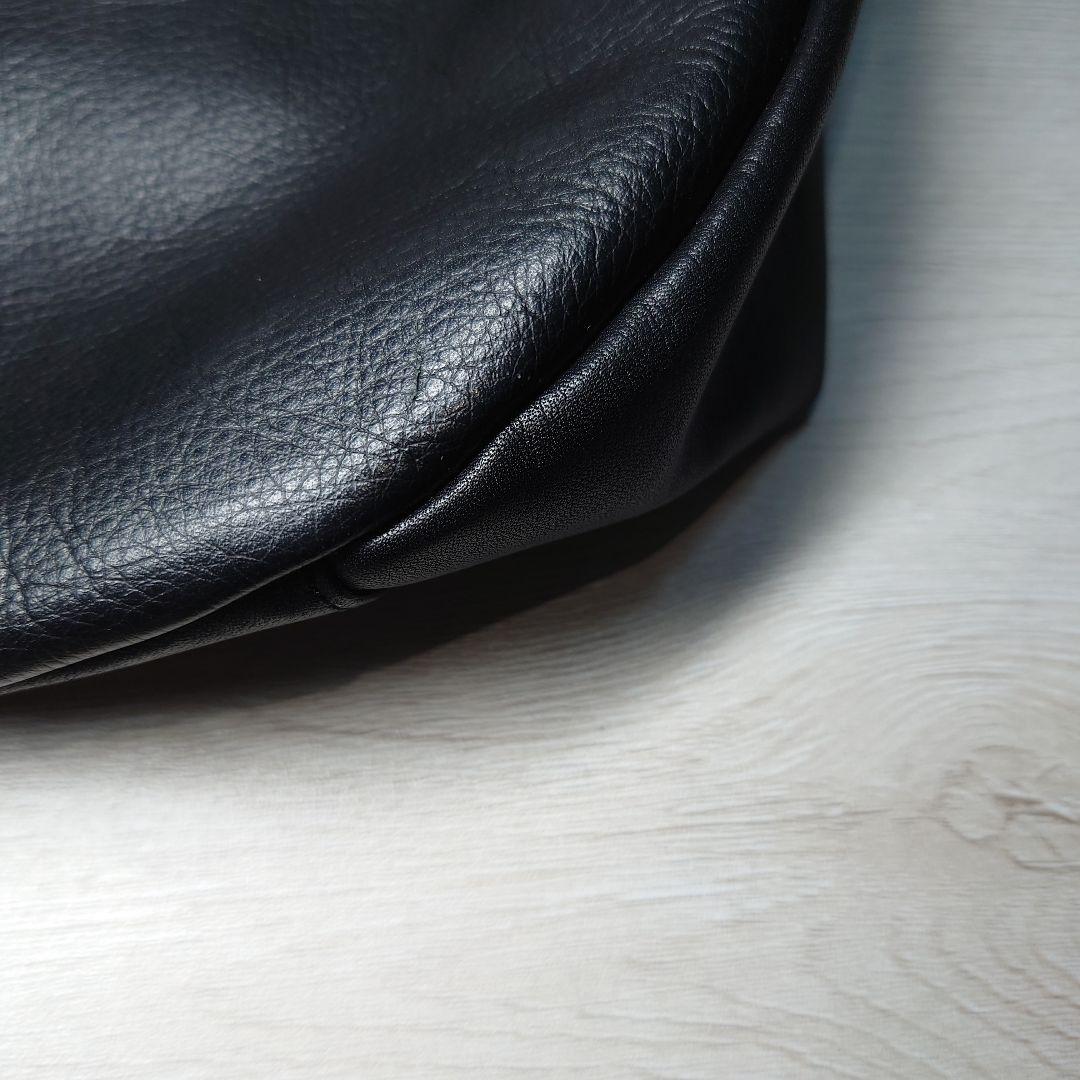 russetラシット ソフトレザーラウンドショルダーバッグ