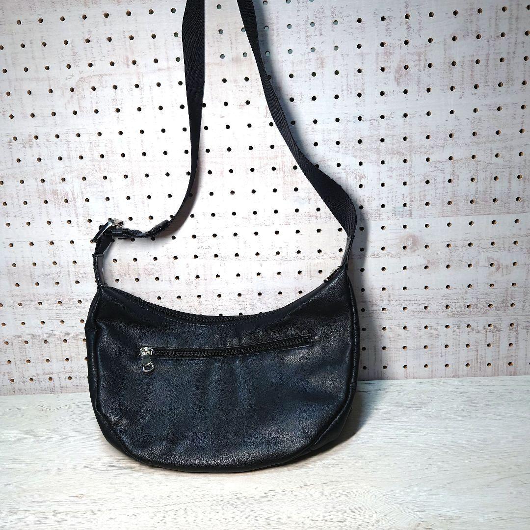 russetラシット ソフトレザーラウンドショルダーバッグ