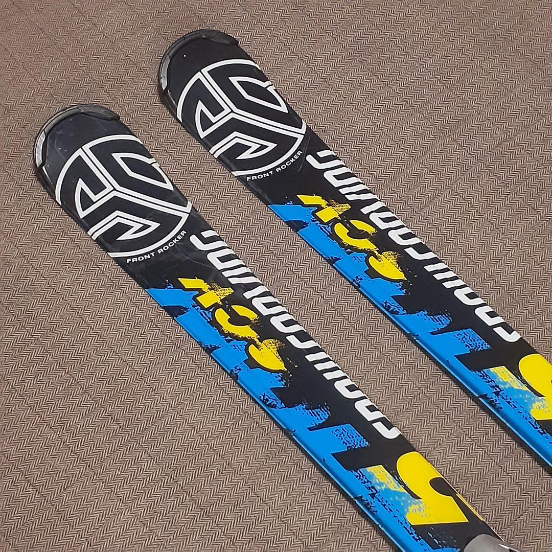 初中級者向きスキー板156cm　軽くて柔らかめで滑りやすい　ビンディング調節可能